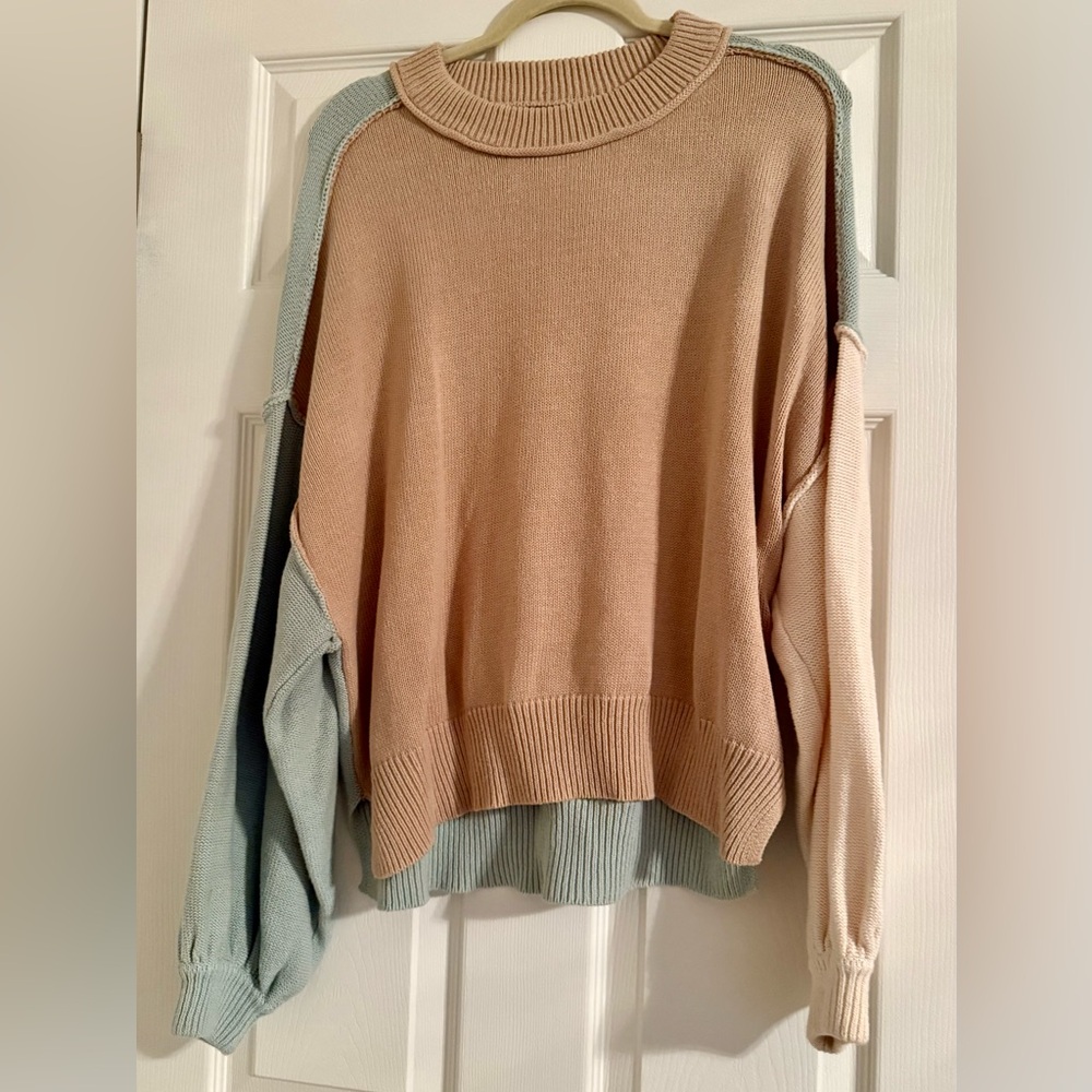 Blu Pepper Colorblock Crew Neck Sweater - Beige and Light Blue